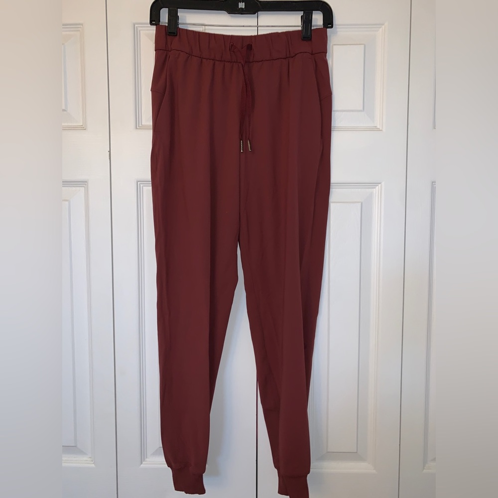 Lululemon On The Fly Jogger 28” Full-On Luxtreme Size 4 - Picture 3 of 8